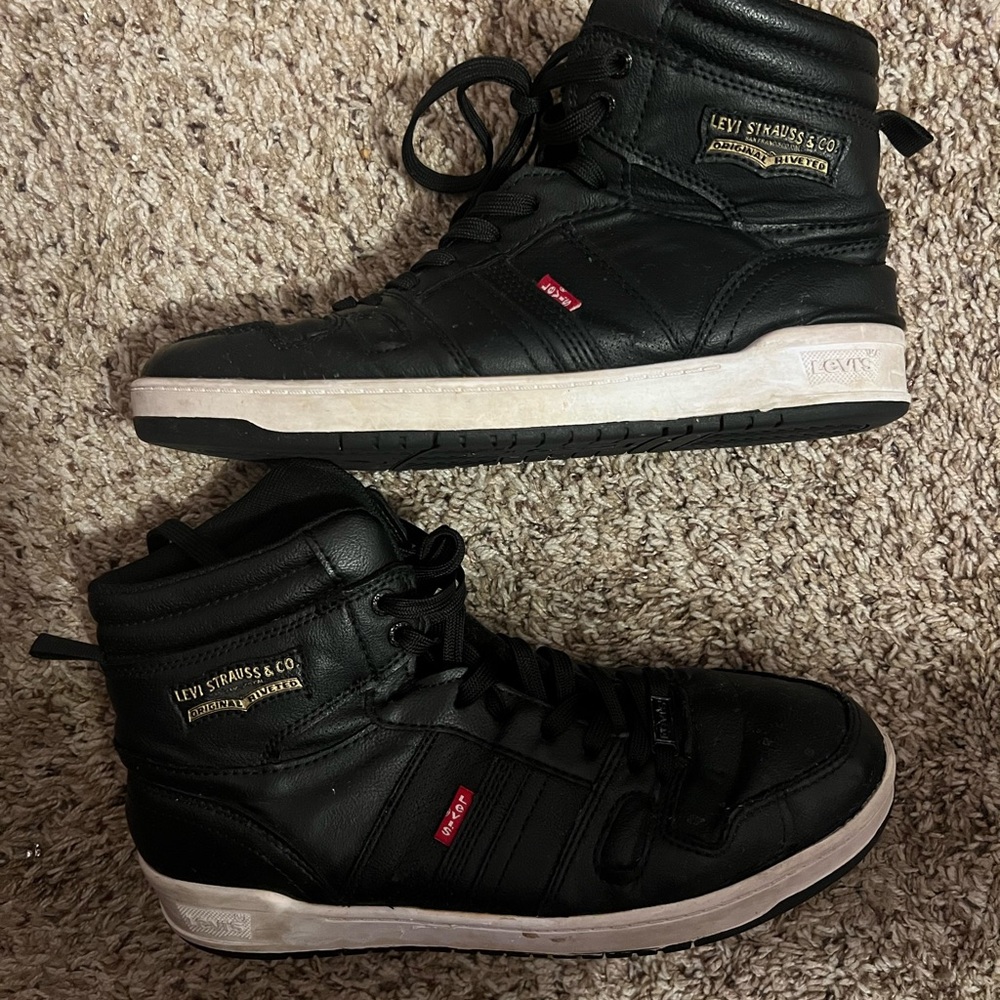Levi's Black and White High-Top Sneakers for Men